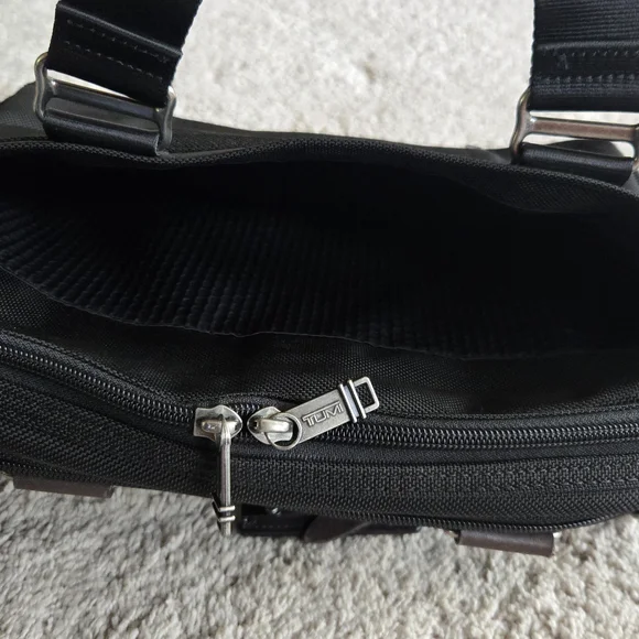 TUMI Black Bag 12x15 - Picture 8 of 9